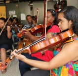 Brazilfoundation Orquestra de Cordas da Grota RECICLARTE Música Jovens Crianças Children ONG Projeto Social Social Project